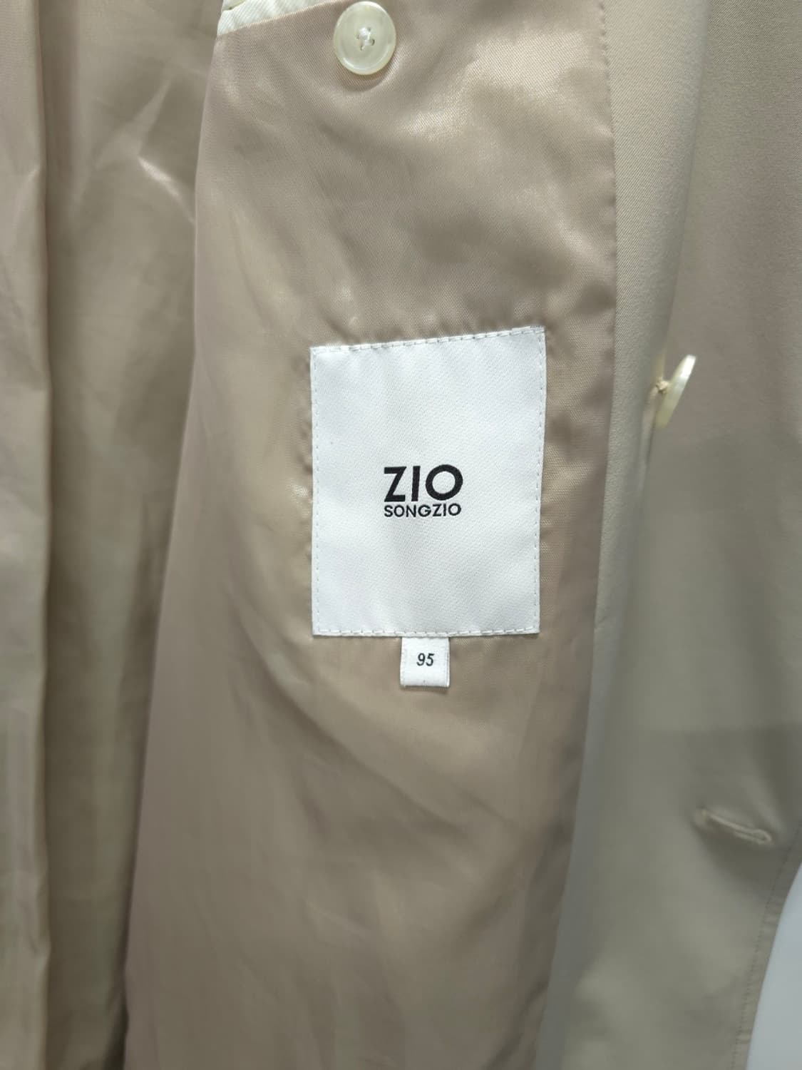 지오송지오 베이지 더블 버튼 트렌치코트 (95~100) 상품이미지8