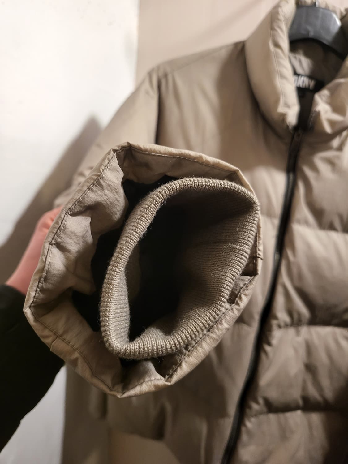 DKNY 구스 패딩 상품이미지3