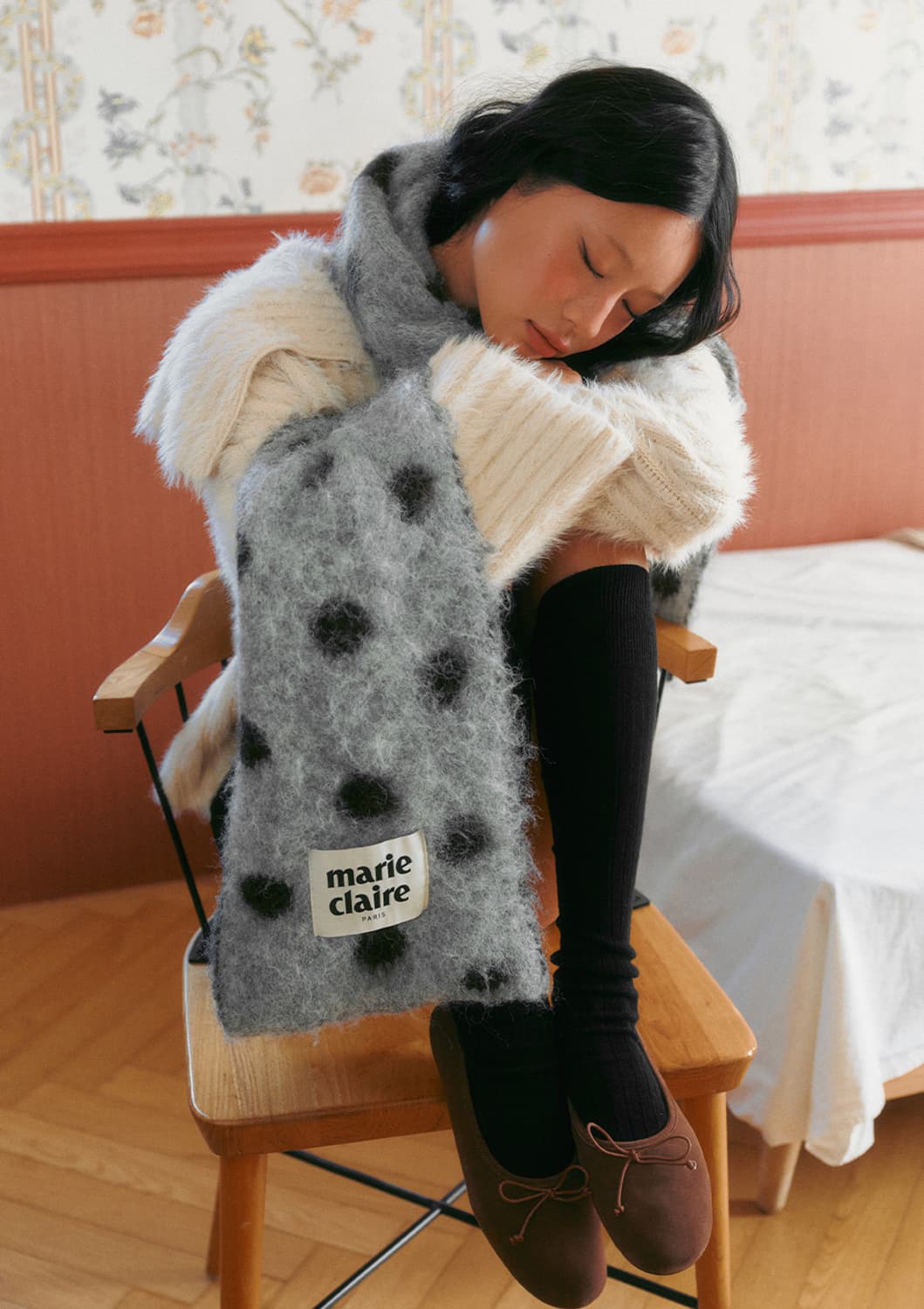 마리끌레르 도트 리버시블 울 머플러 상품이미지4