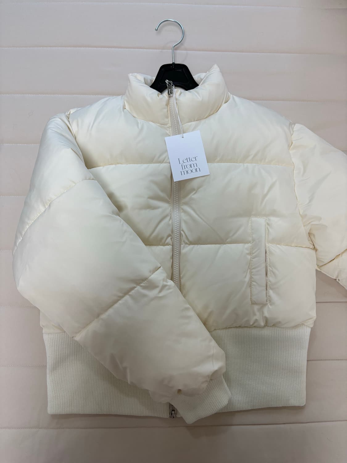 레터프롬문 크롭 패딩(새 상품) 상품이미지2