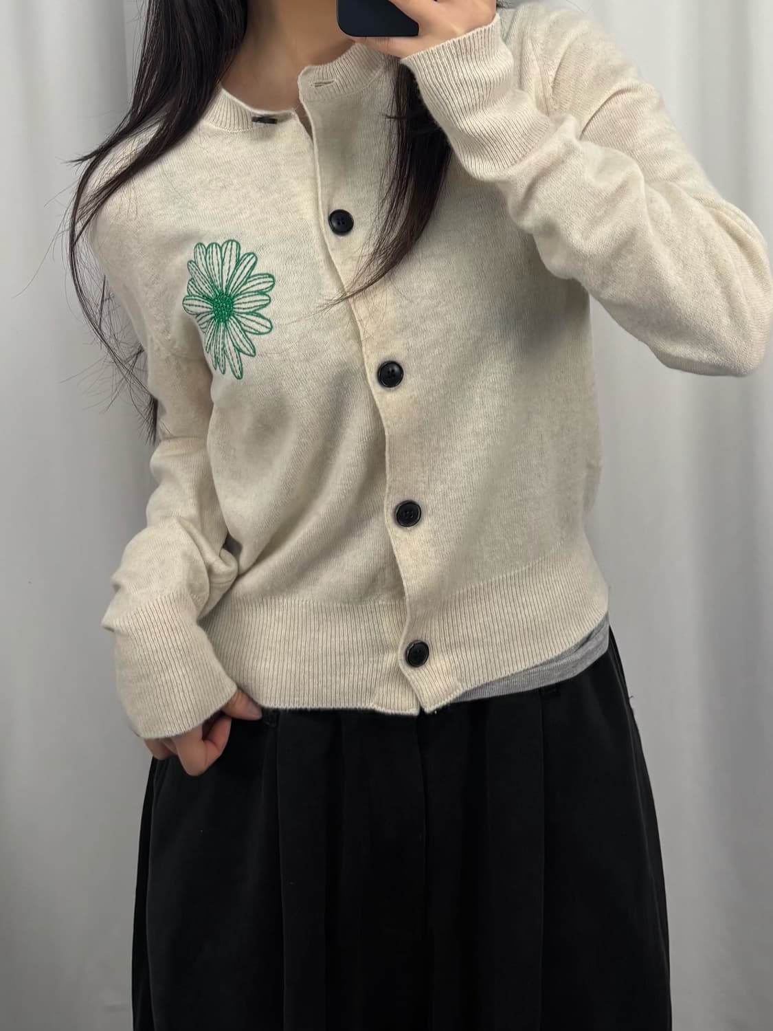 마르디 메크르디 아이보리 가디건 상품이미지1