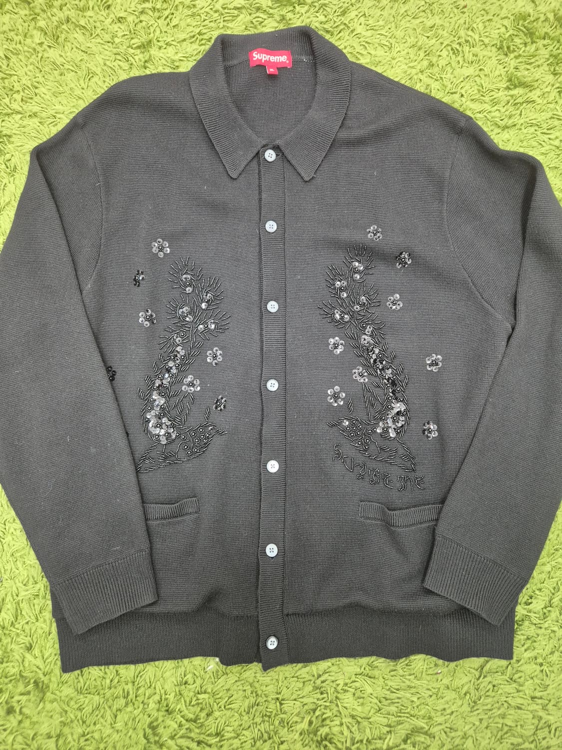 슈프림 비디드 아플리케 가디건 블랙 - 23SS 상품이미지3