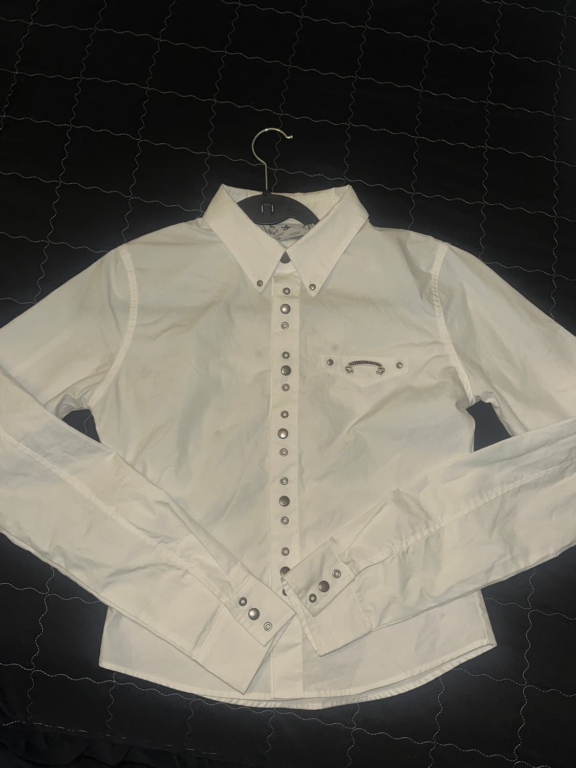 배드블러드 바이퍼 로고 리벳 셔츠 s 상품이미지1