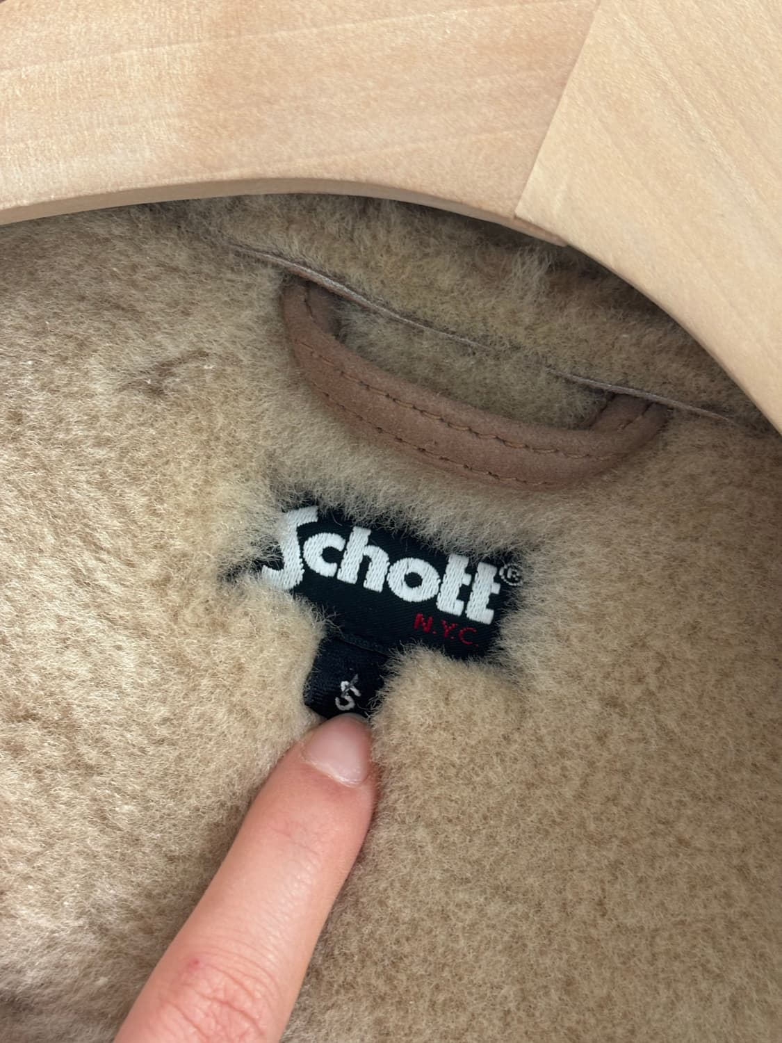 Schott NYC 쇼트 스웨이드 퍼 무스탕  상품이미지9