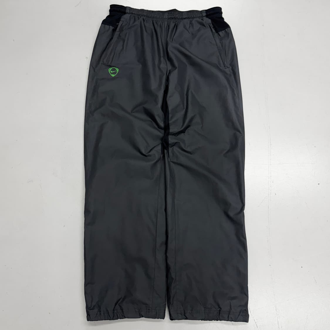 나이키 00s 스우시 올드스쿨 바람막이 트랙팬츠 상품이미지2