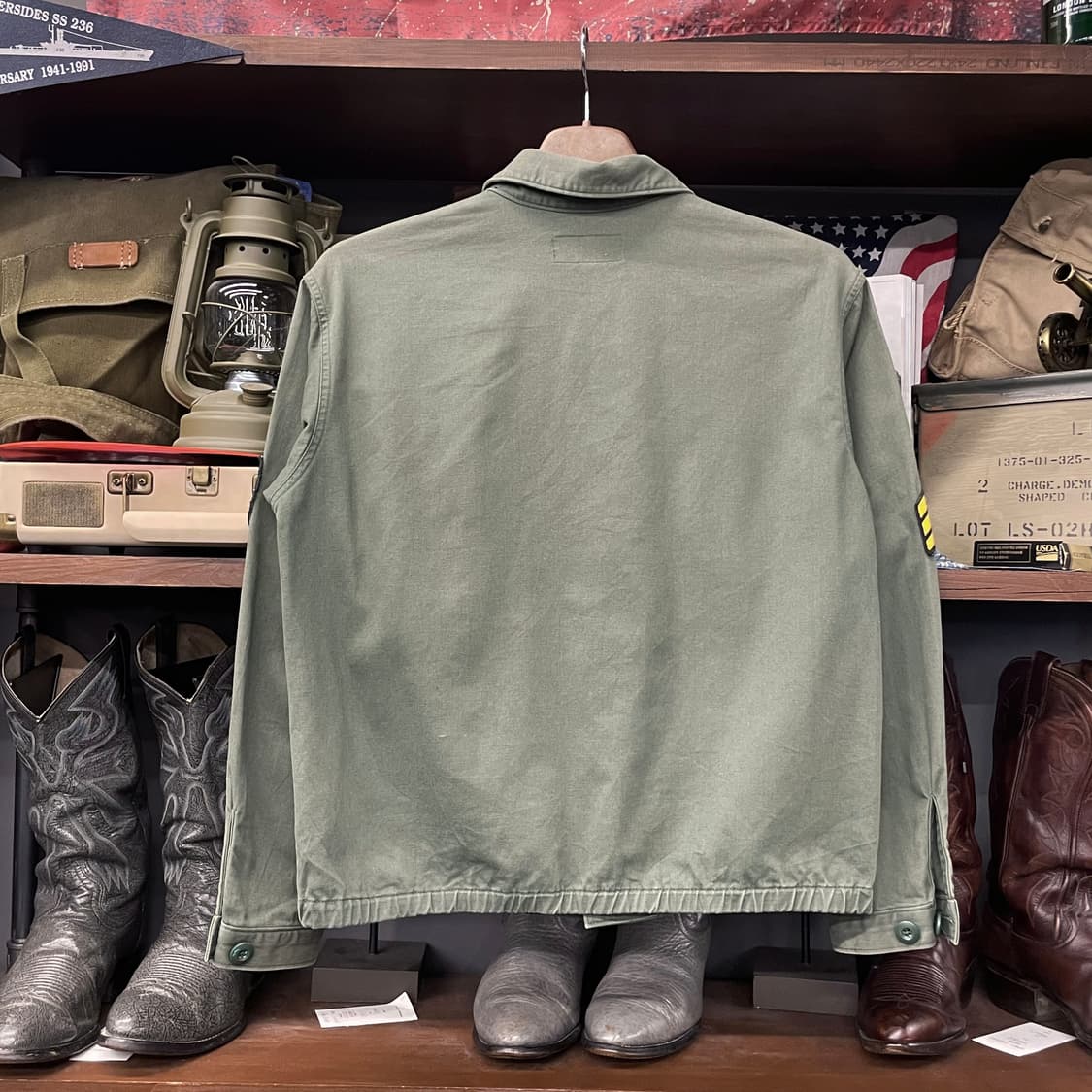 아비렉스 OG-107 U.S ARMY 패치 DMZ 셔츠 자켓 상품이미지2