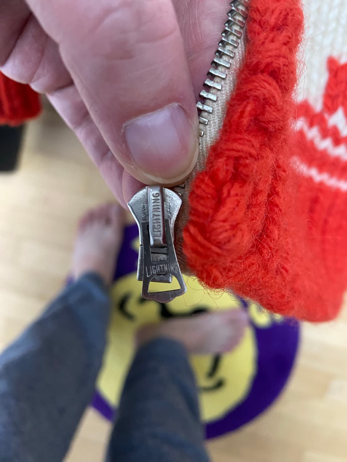 코위찬스웨터 팝니다 상품이미지3