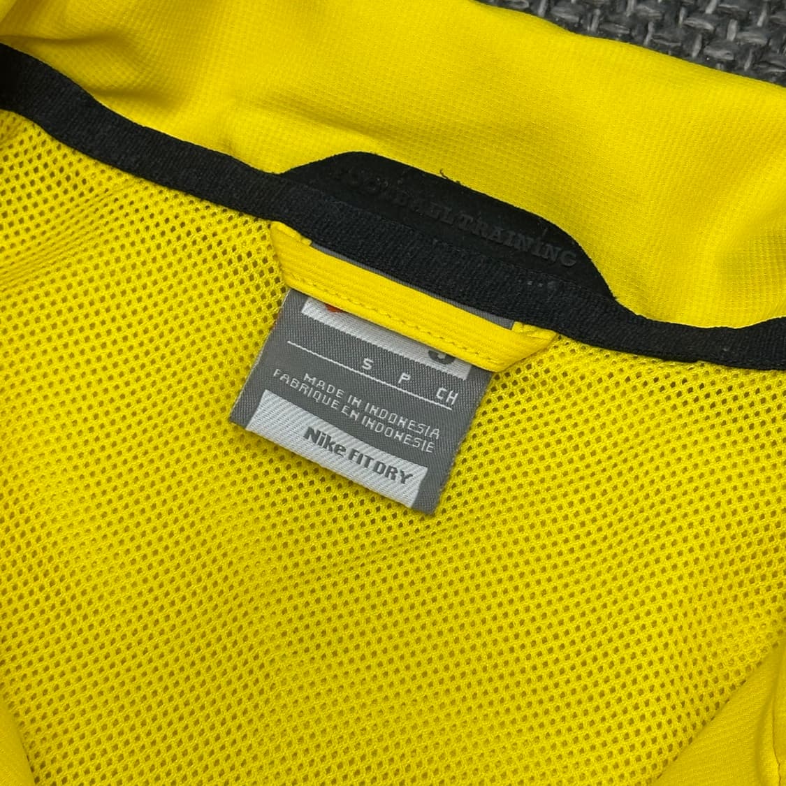 나이키 맨유 09-10 시즌 올드스쿨 옐로우 바람막이 S 상품이미지7