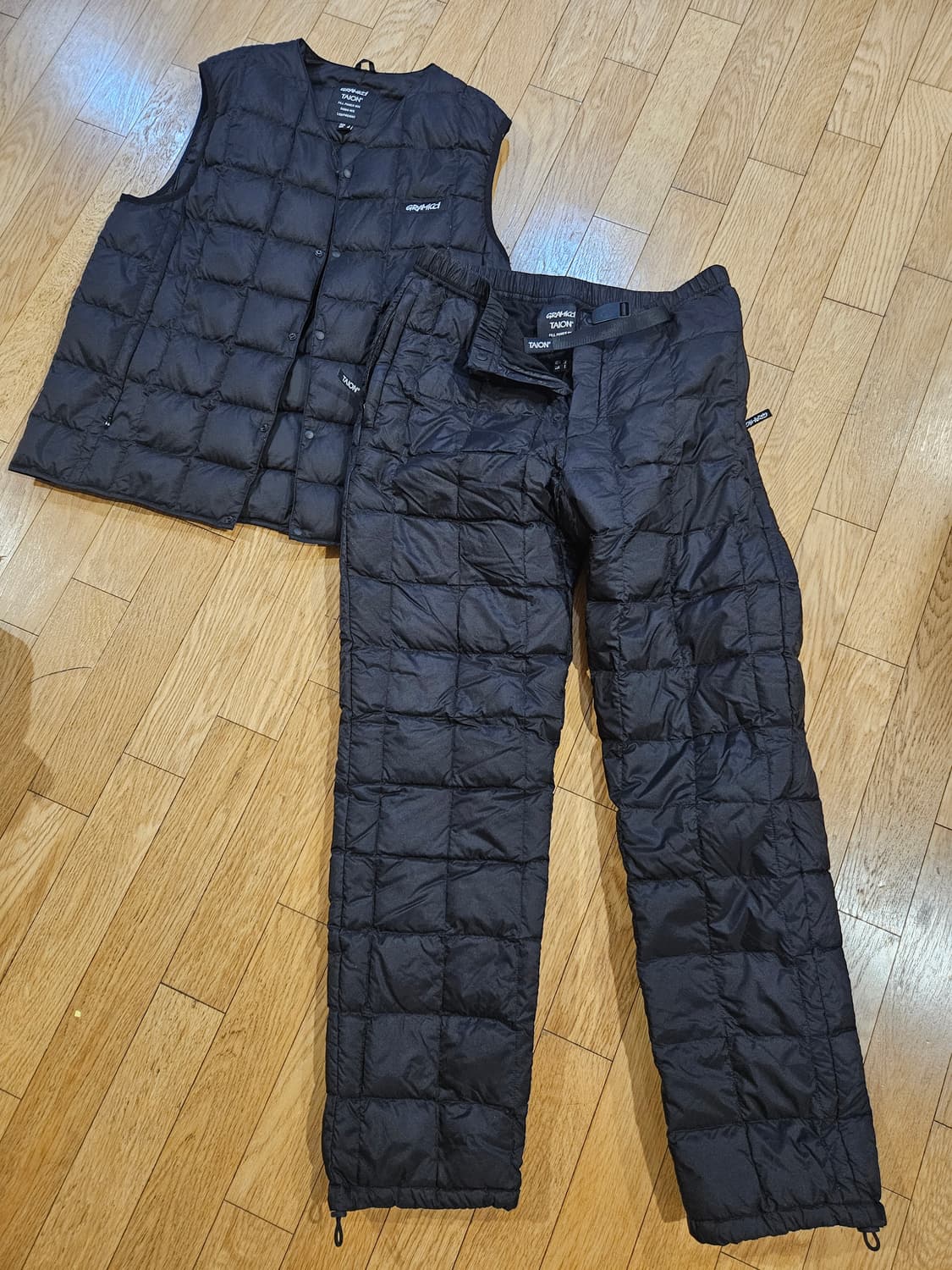 그라미치 타이온 패딩 바지,베스트 다운 셋업 팬츠 조끼 상품이미지1