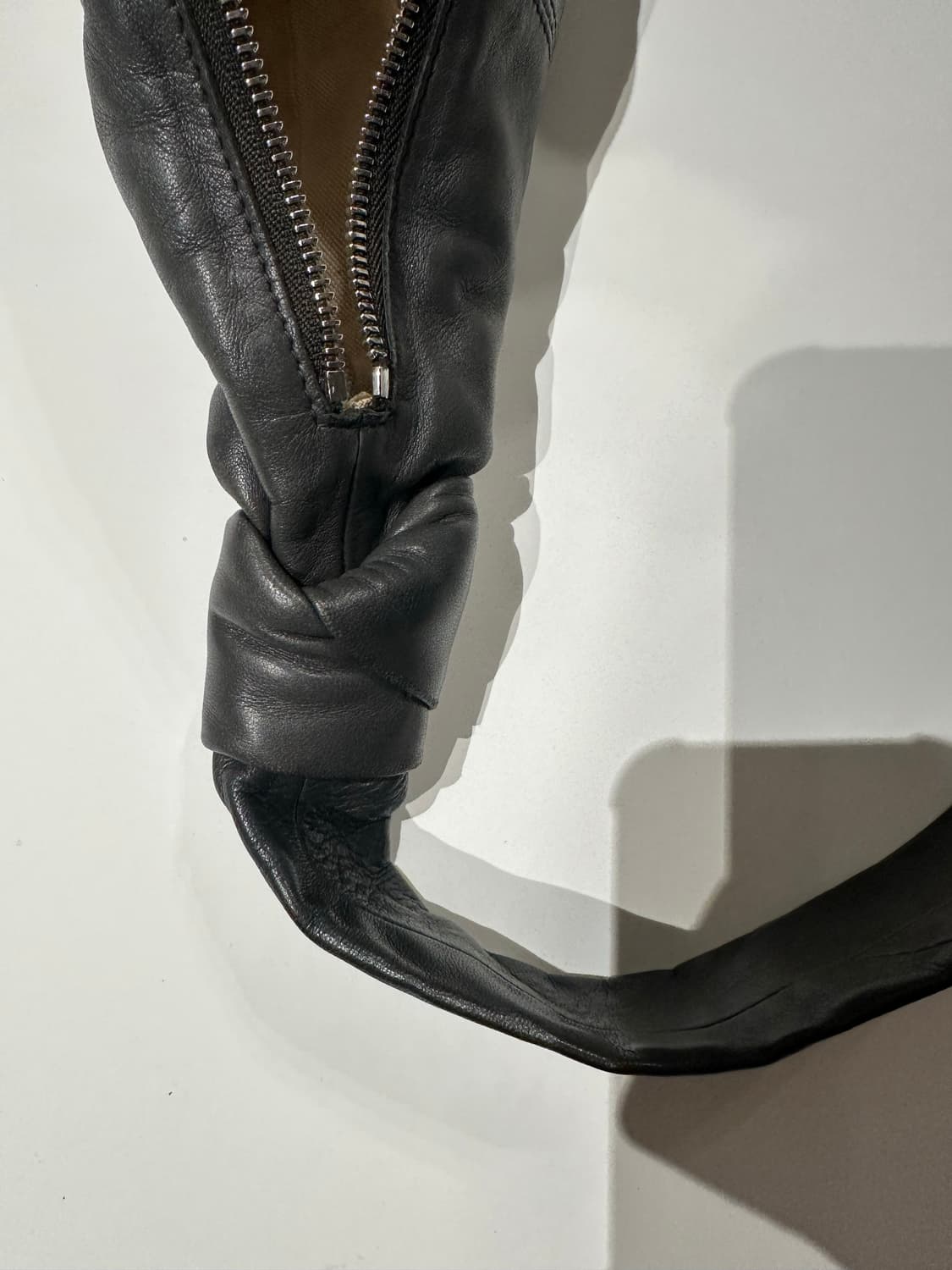 르메르 크루아상 범백 스몰 사이즈 팝니다 상품이미지5