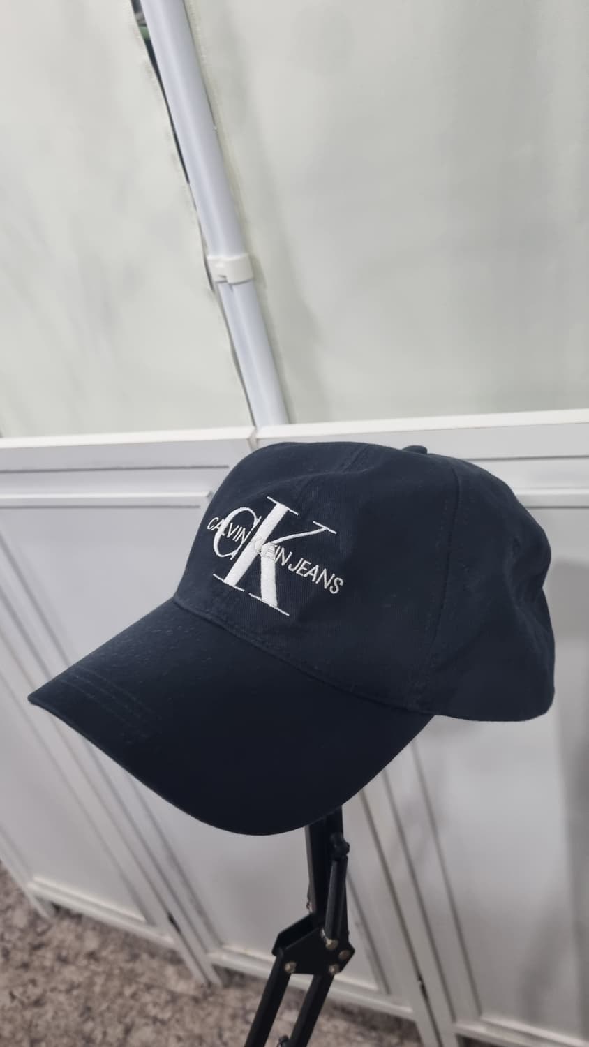 Calvin Klein jeans 모자(로고볼캡) 공용 상태10/9 상품이미지1