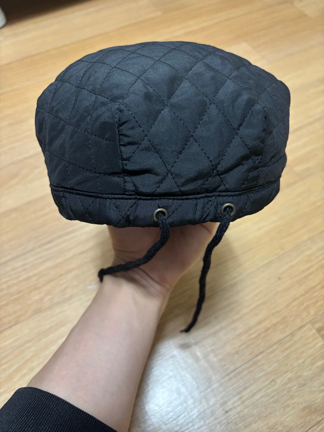 본더치 블랙 퀼팅 모자 상품이미지4