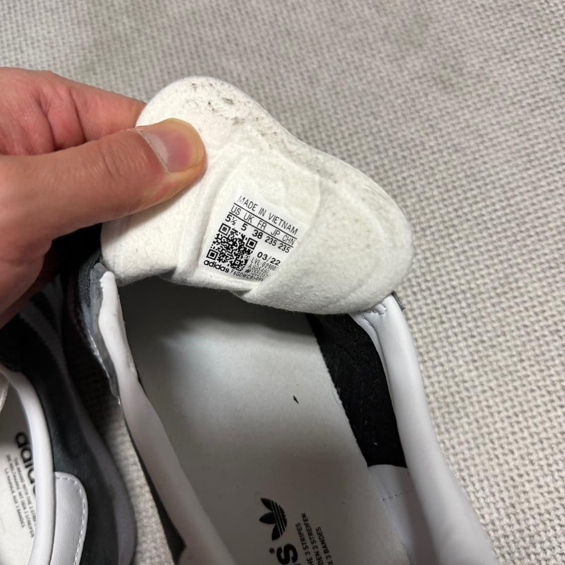 아디다스 가젤 스웨이드 그레이 스니커즈 상품이미지5