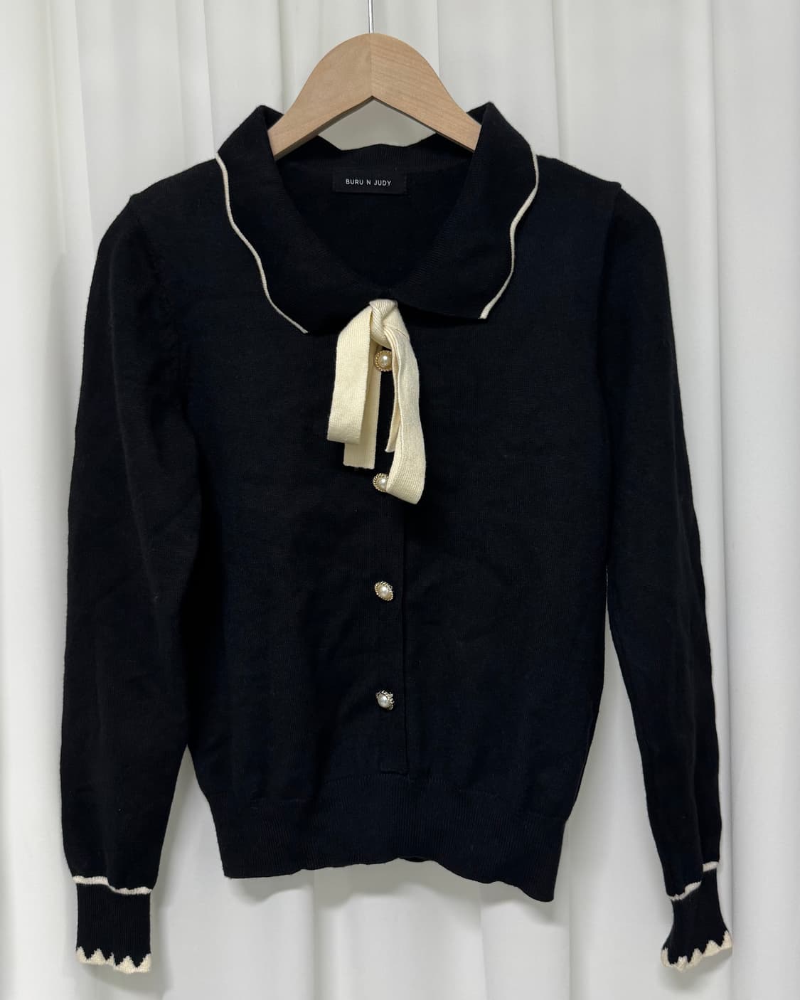 BURU N JUDY 블랙끈 니트 가디건 상품이미지2