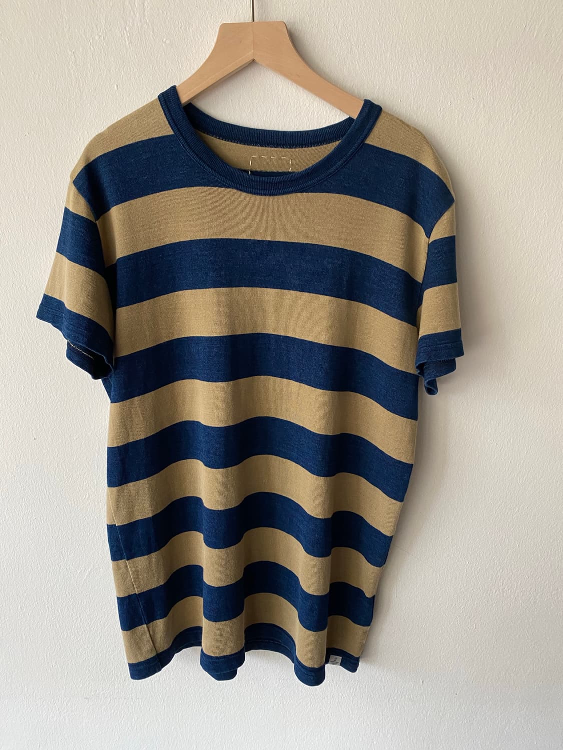 visvim 비즈빔 와이드 보더 스트라이프 반팔 상품이미지1