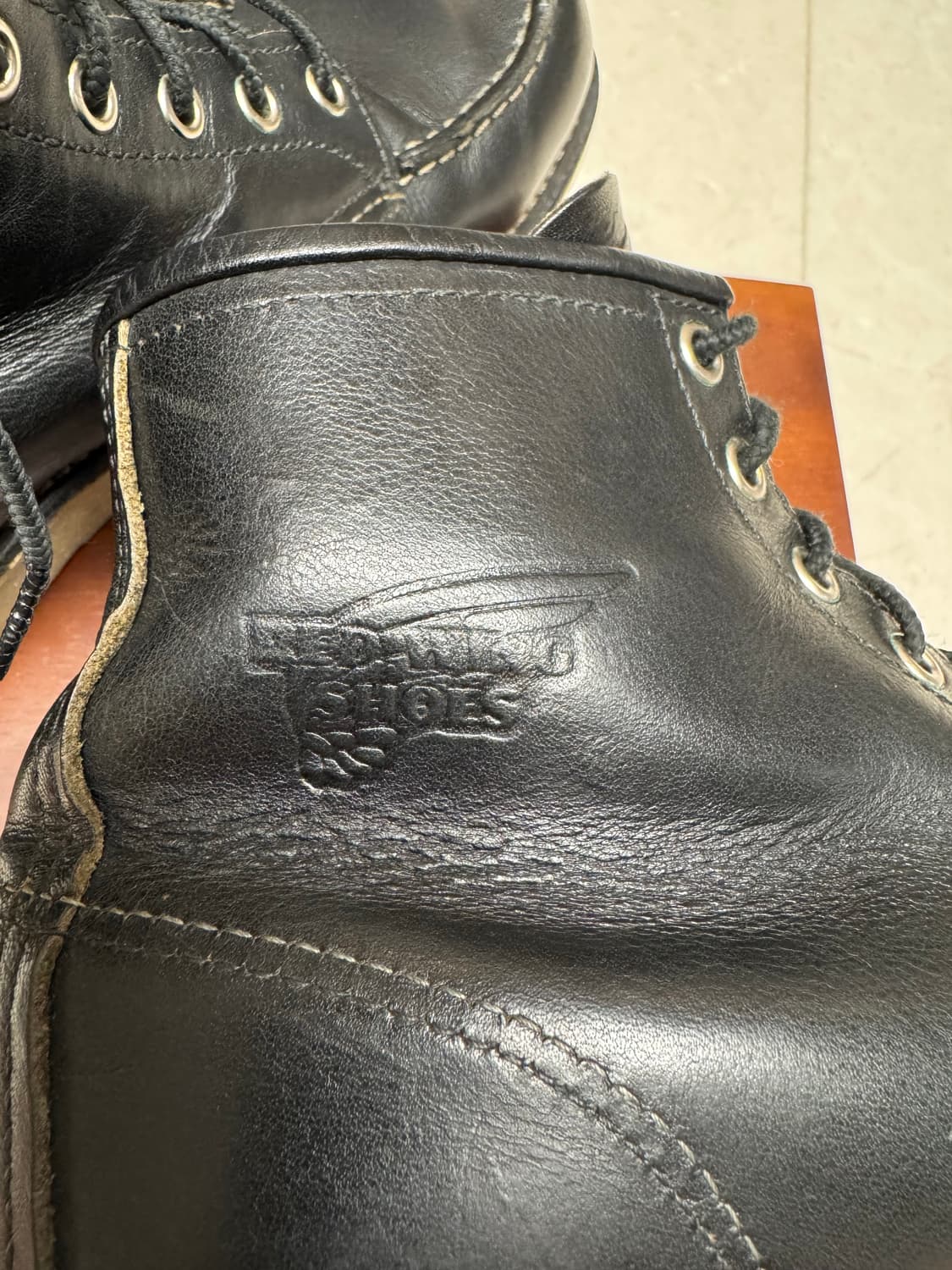 레드윙 목토 블랙 9075 7d 250 상품이미지8