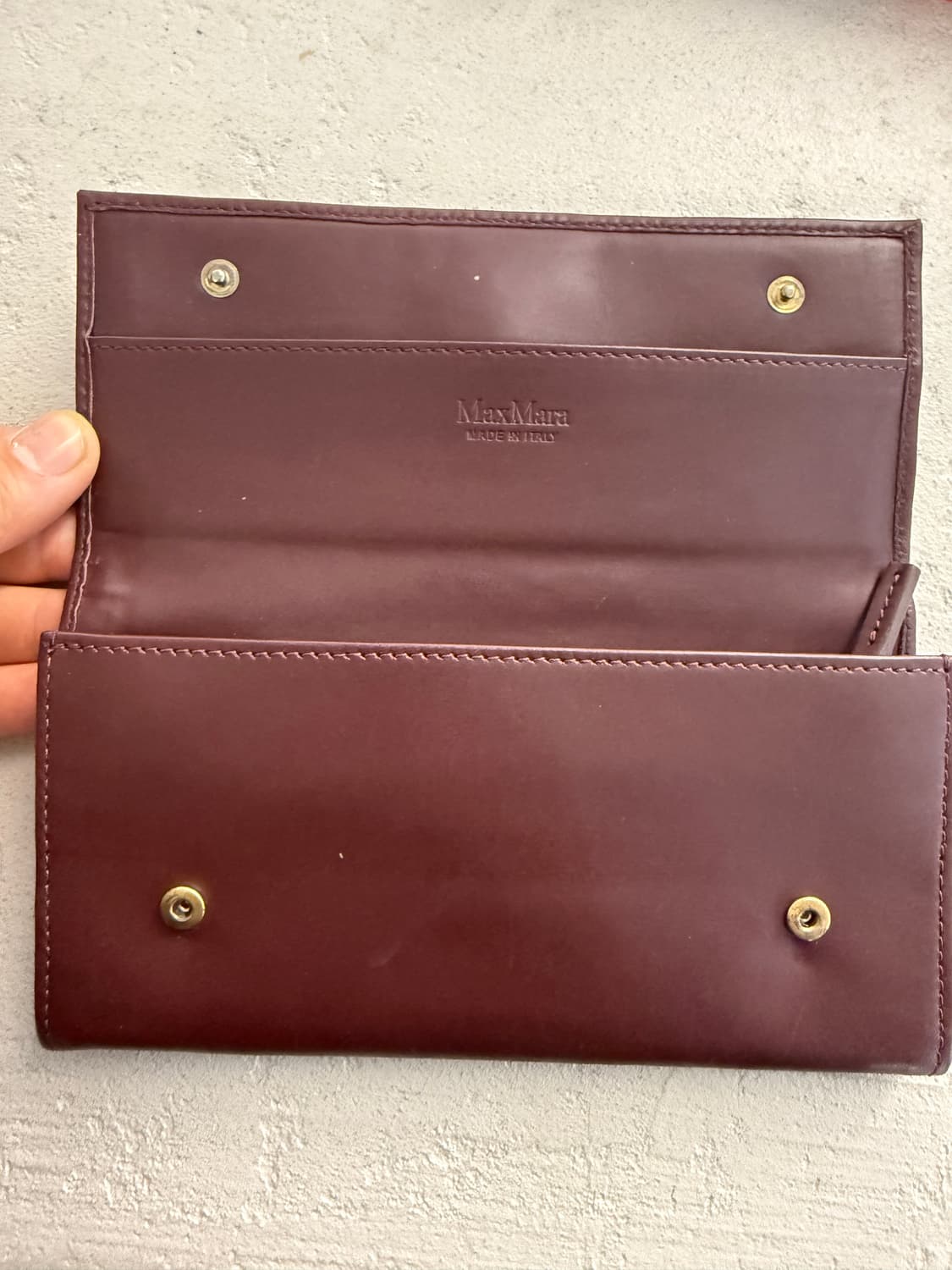 막스마라 버건디 가죽 장지갑 상품이미지5