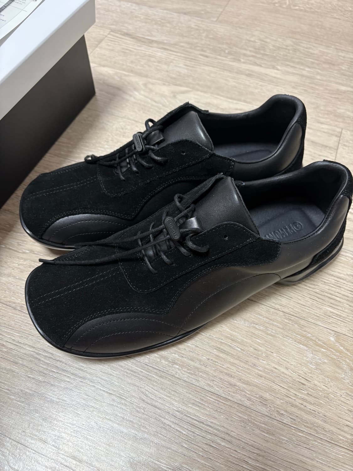 페몬트 스퀘어 블랙 280 (새상품) 상품이미지1