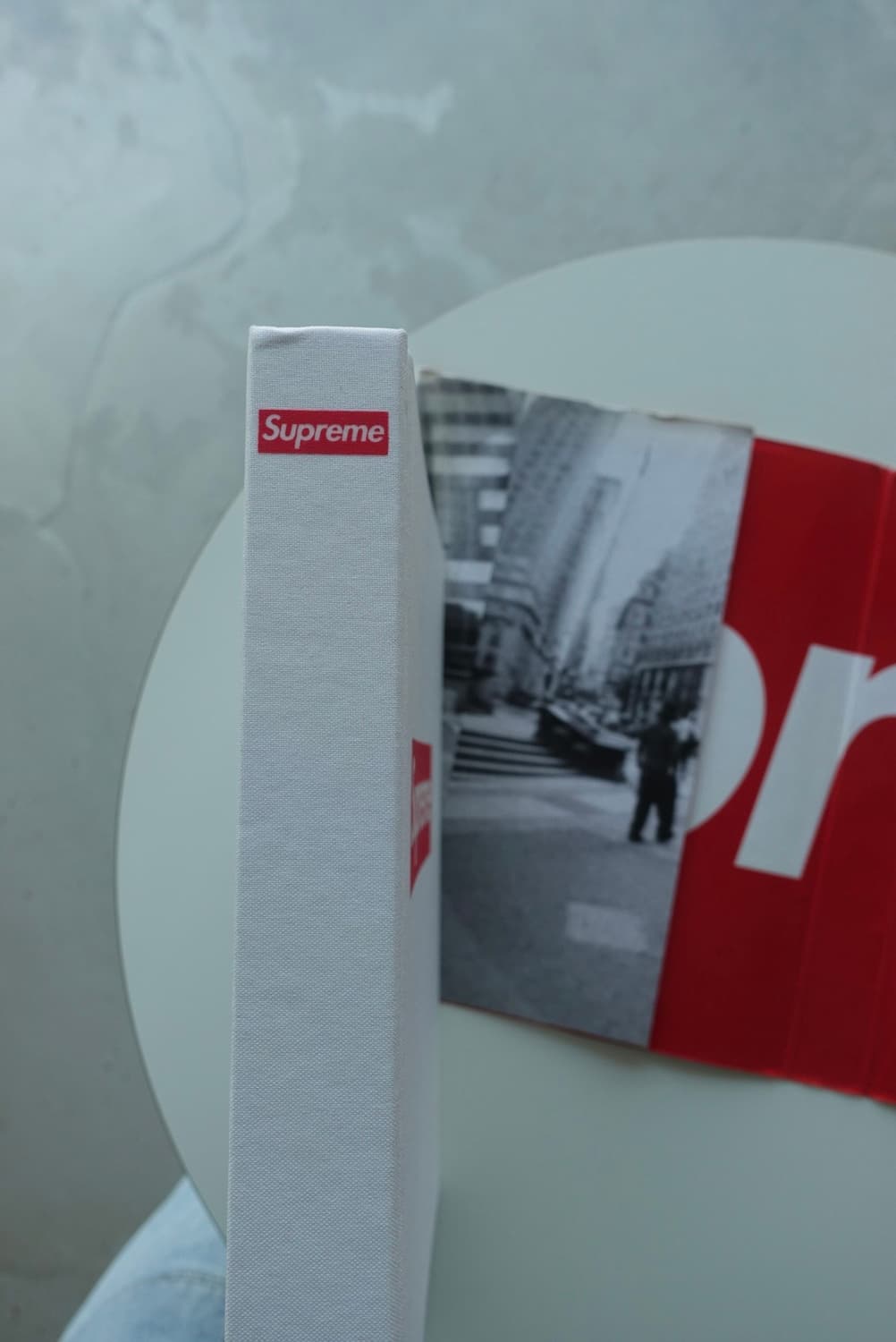 슈프림 아트북 상품이미지8