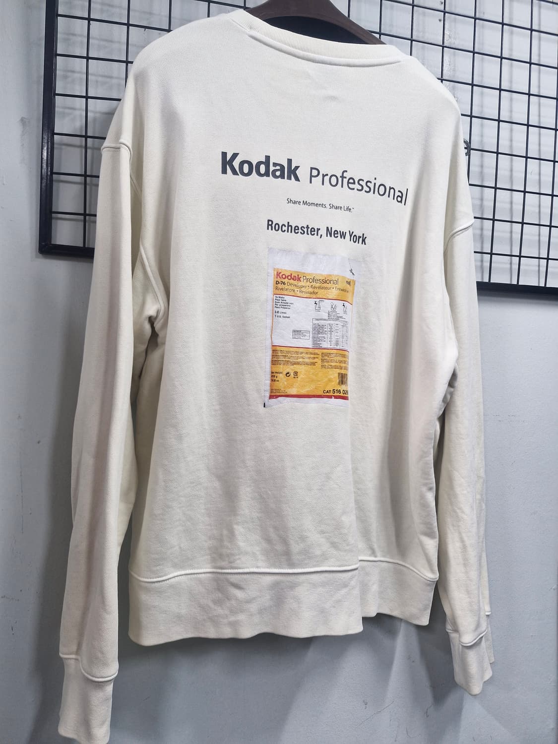 100-105XL 코닥 메일러 피그먼트 워싱 맨투맨. 상품이미지7