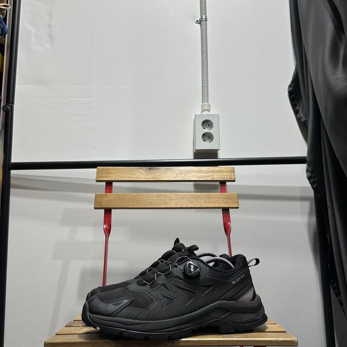 280) 블랙야크 트레킹화 남성 남자 등산화 블랙 BOA 상품이미지3