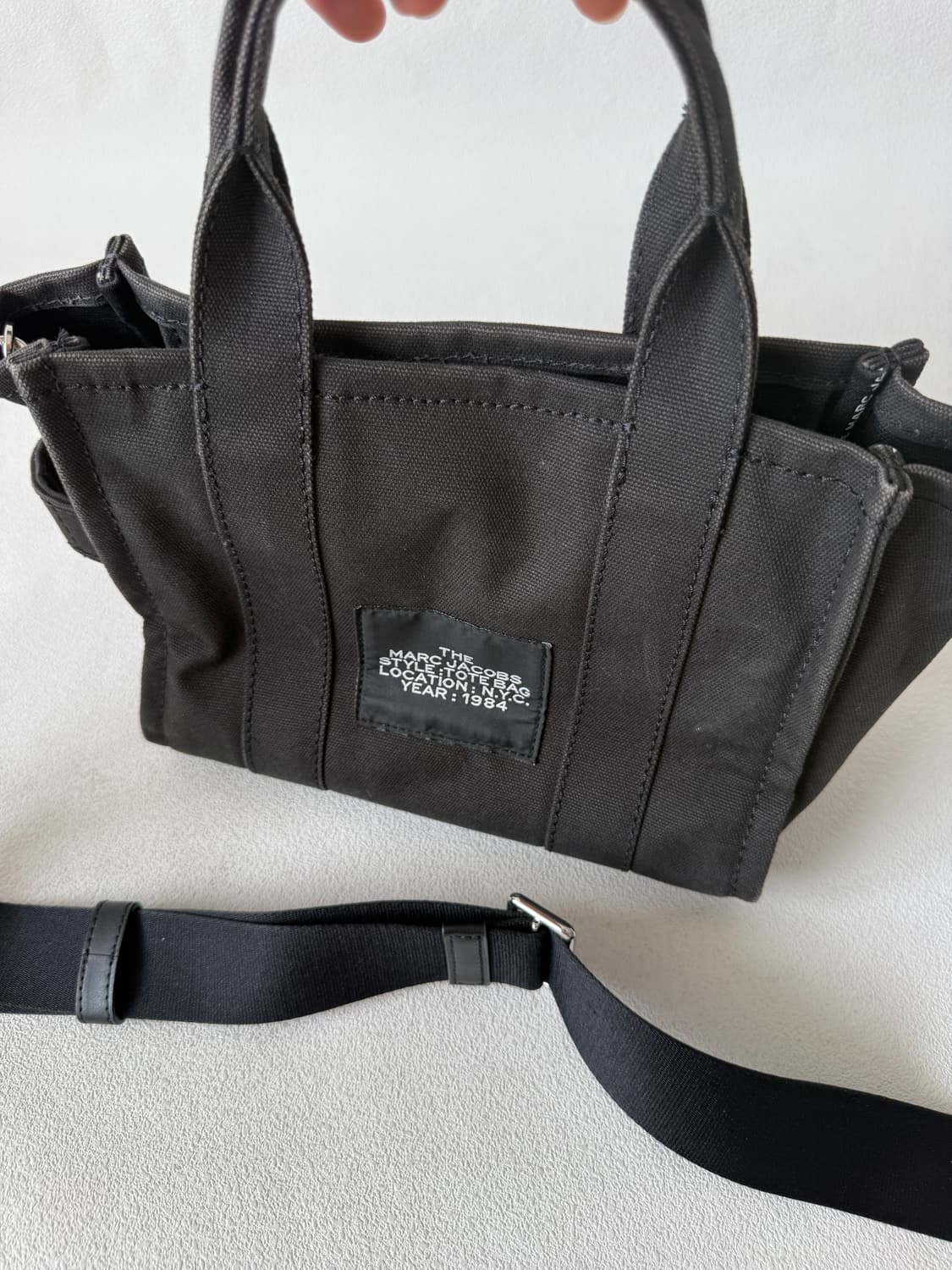 마크 제이콥스(Marc Jacobs) 캔버스 더 토트백 상품이미지5