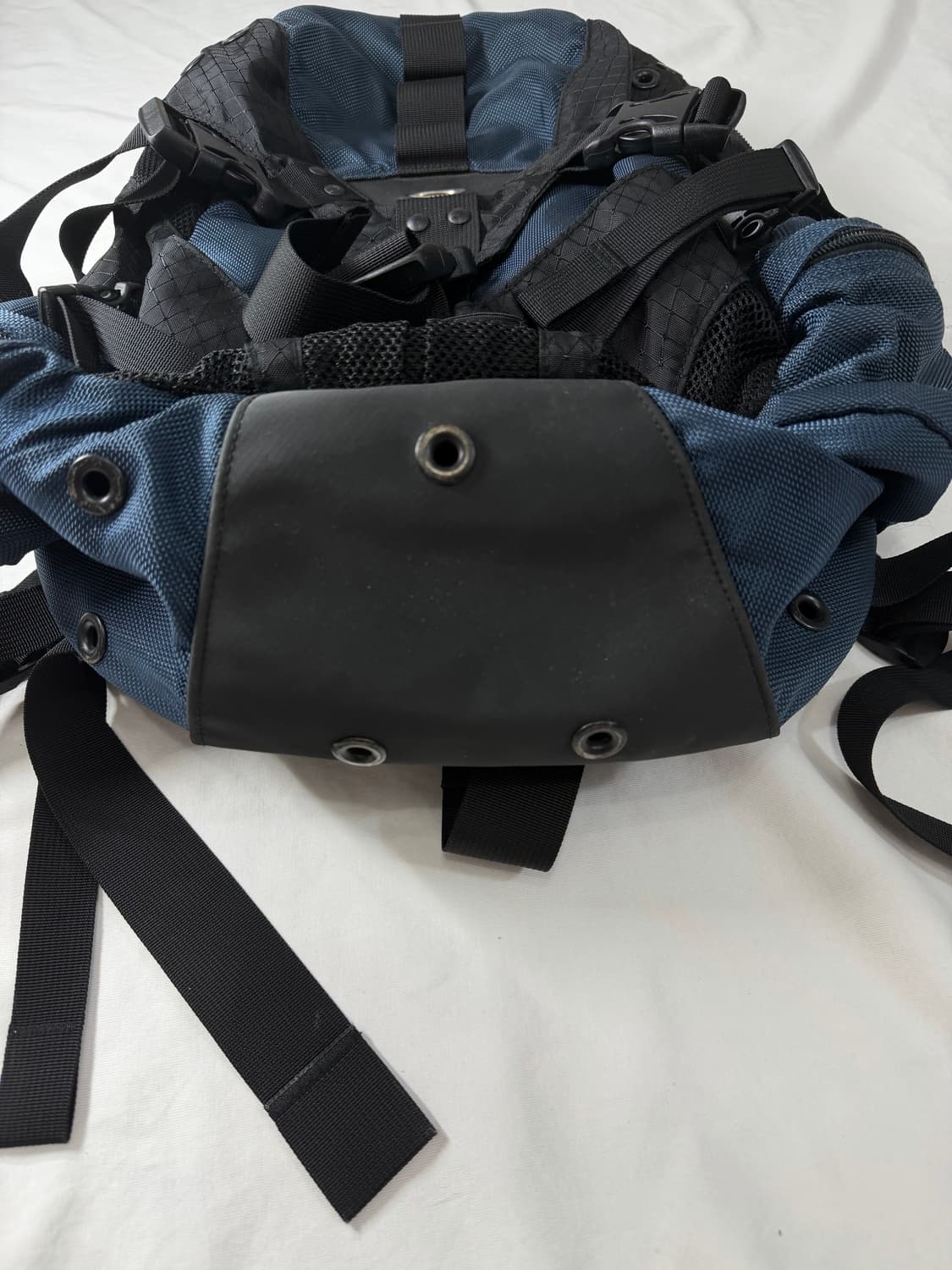 오클리 아이콘 백팩 2.0 상품이미지5