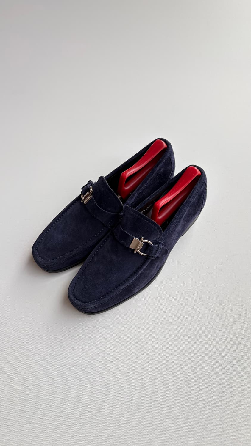 페라가모 간치니 스웨이드 로퍼 상품이미지1