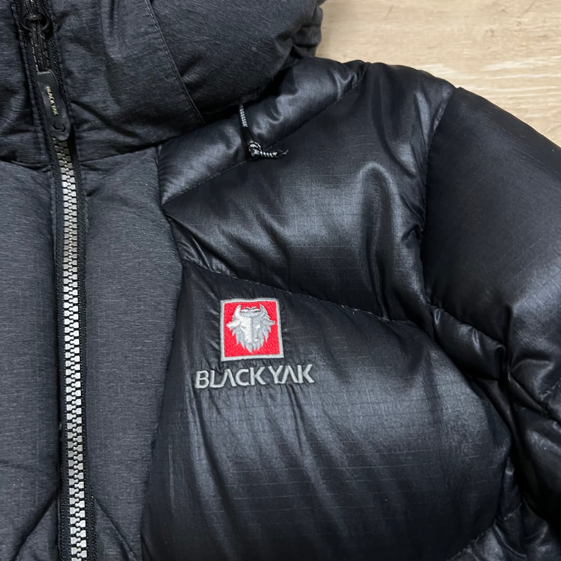 블랙야크 아웃도어 블리자드 구스다운 후드 패딩 점퍼 [블랙] S/90 상품이미지4