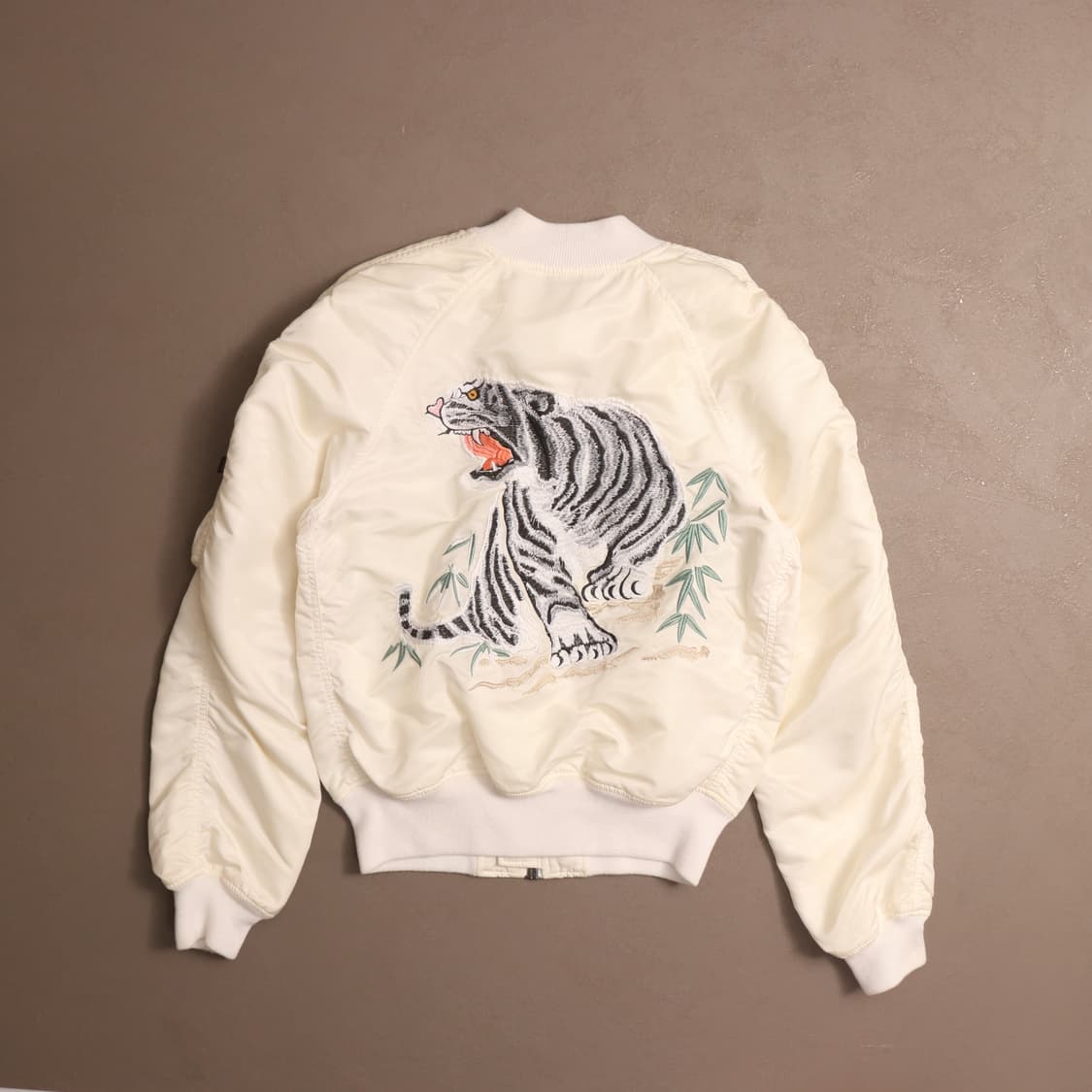 알파인더스트리 스카잔 자수 ma-1 항공점퍼 A1503 상품이미지6