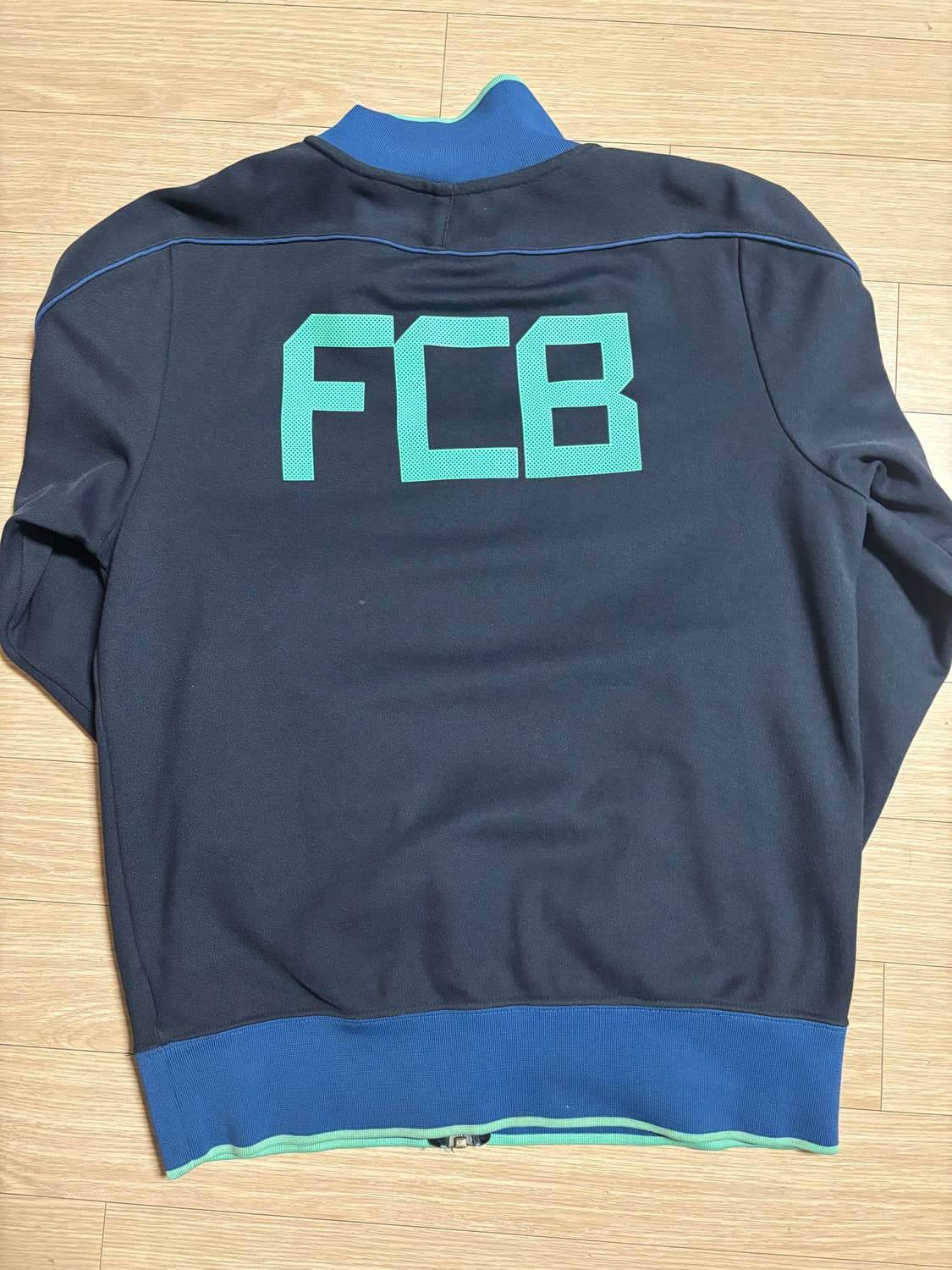 바르셀로나 트랙탑 상품이미지2