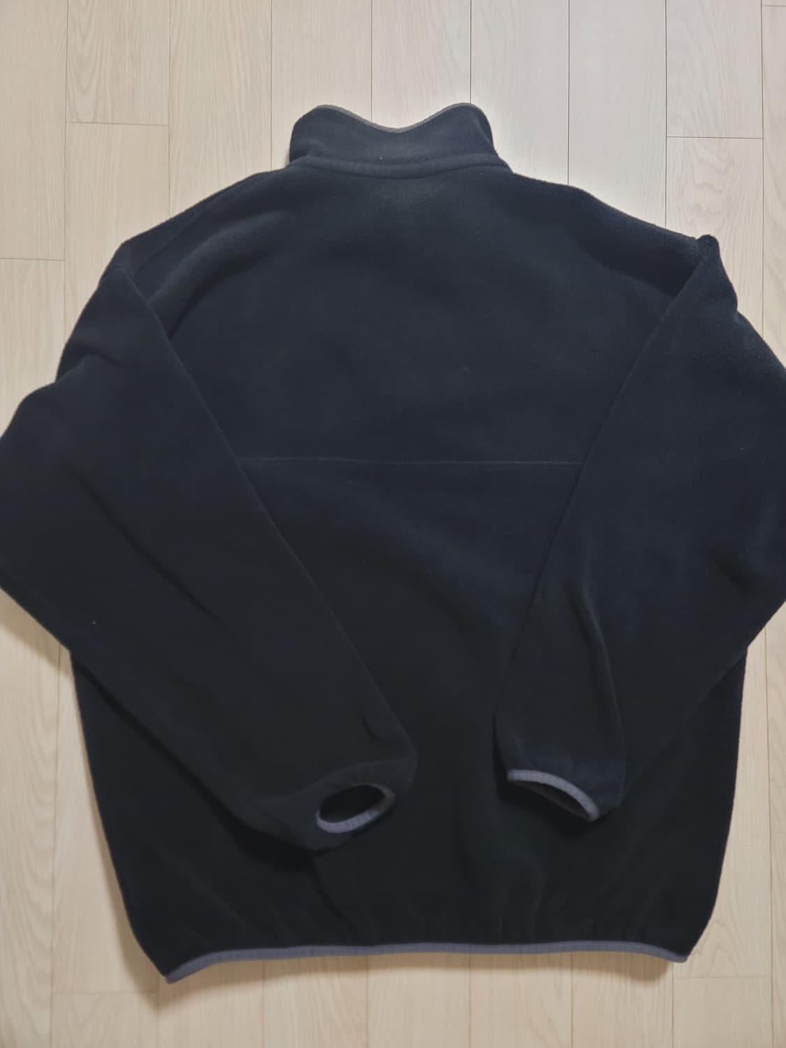 [ L ] <상태최상> 파타고니아 신칠라 라이트웨이트 블랙 포지그레이 상품이미지4