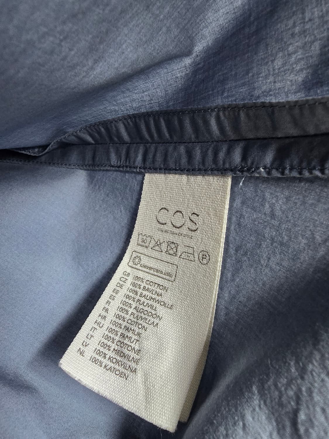 COS 코스 블루 V넥 셔츠 (1507) 상품이미지4