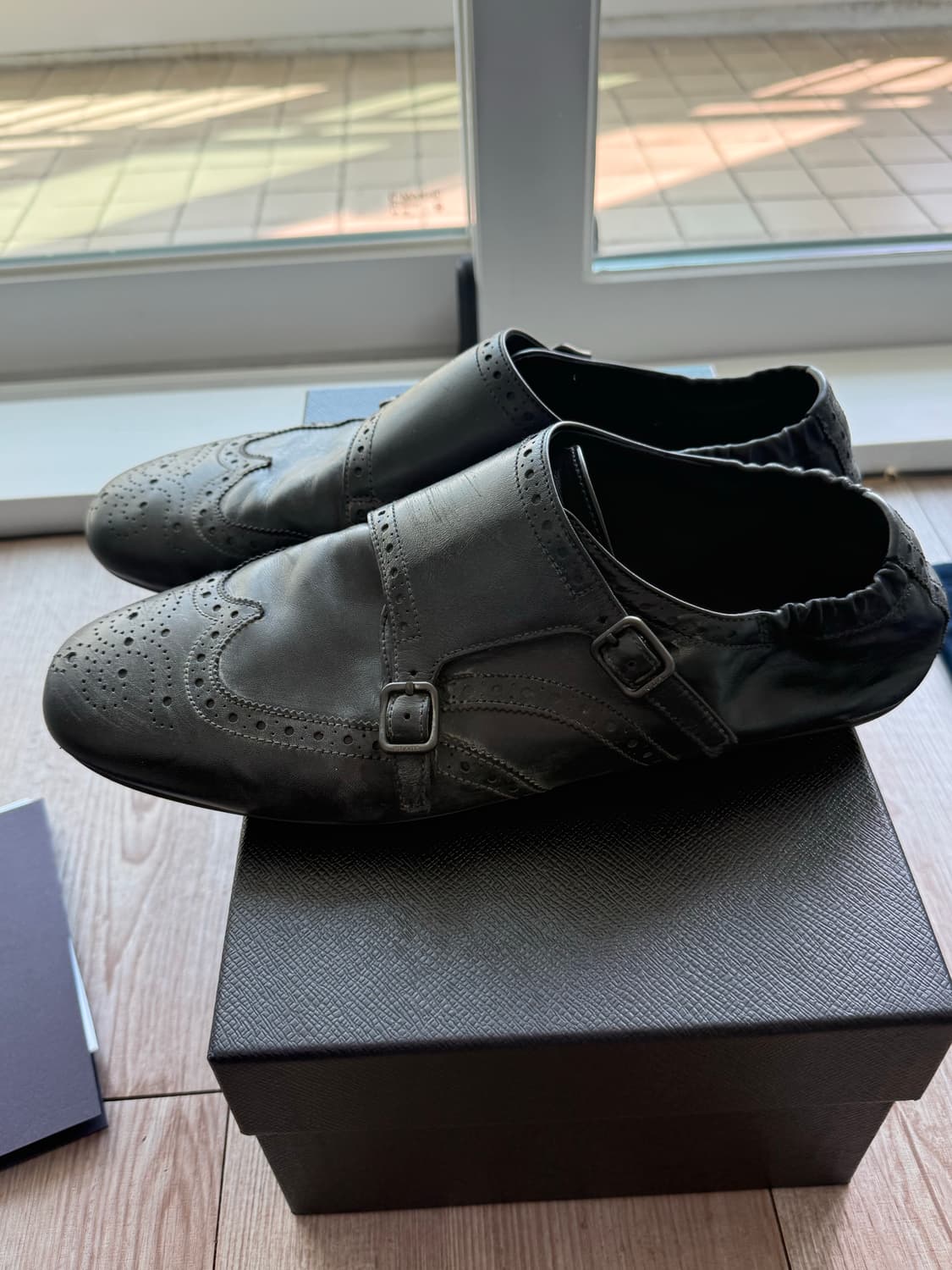 [uk9] 프라다 더블몽크 블랙 상품이미지3