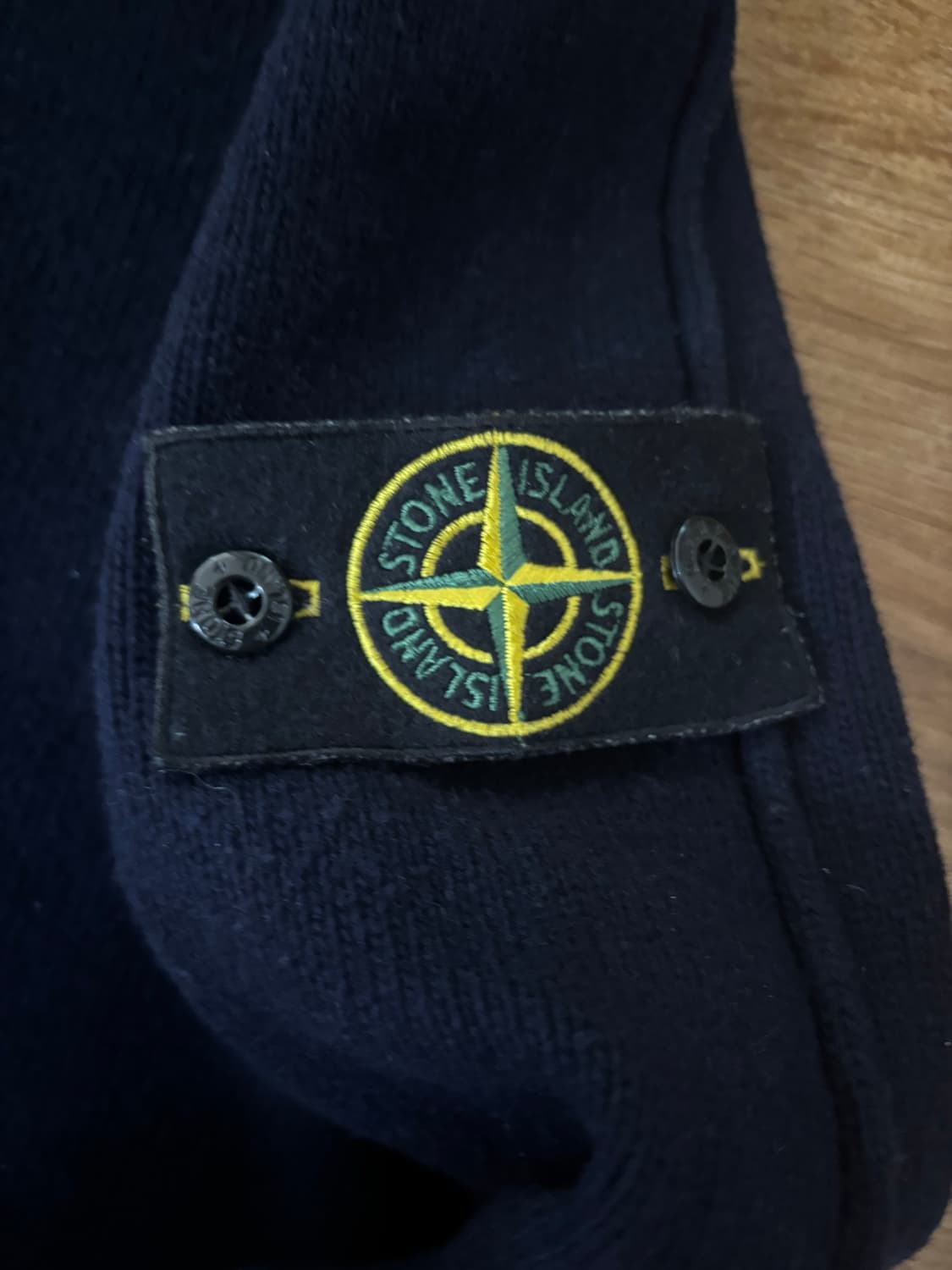 스톤아일랜드 반집업 니트 상품이미지4