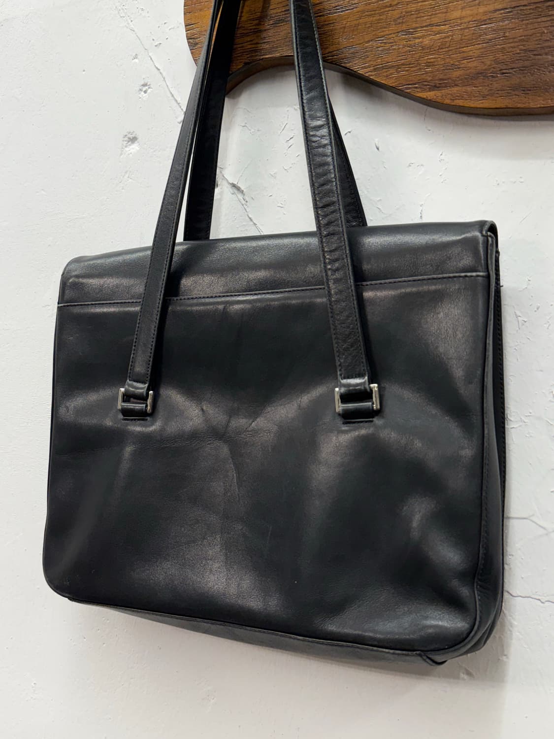 Japan AGNES B. Leather Flap Bag 상품이미지4