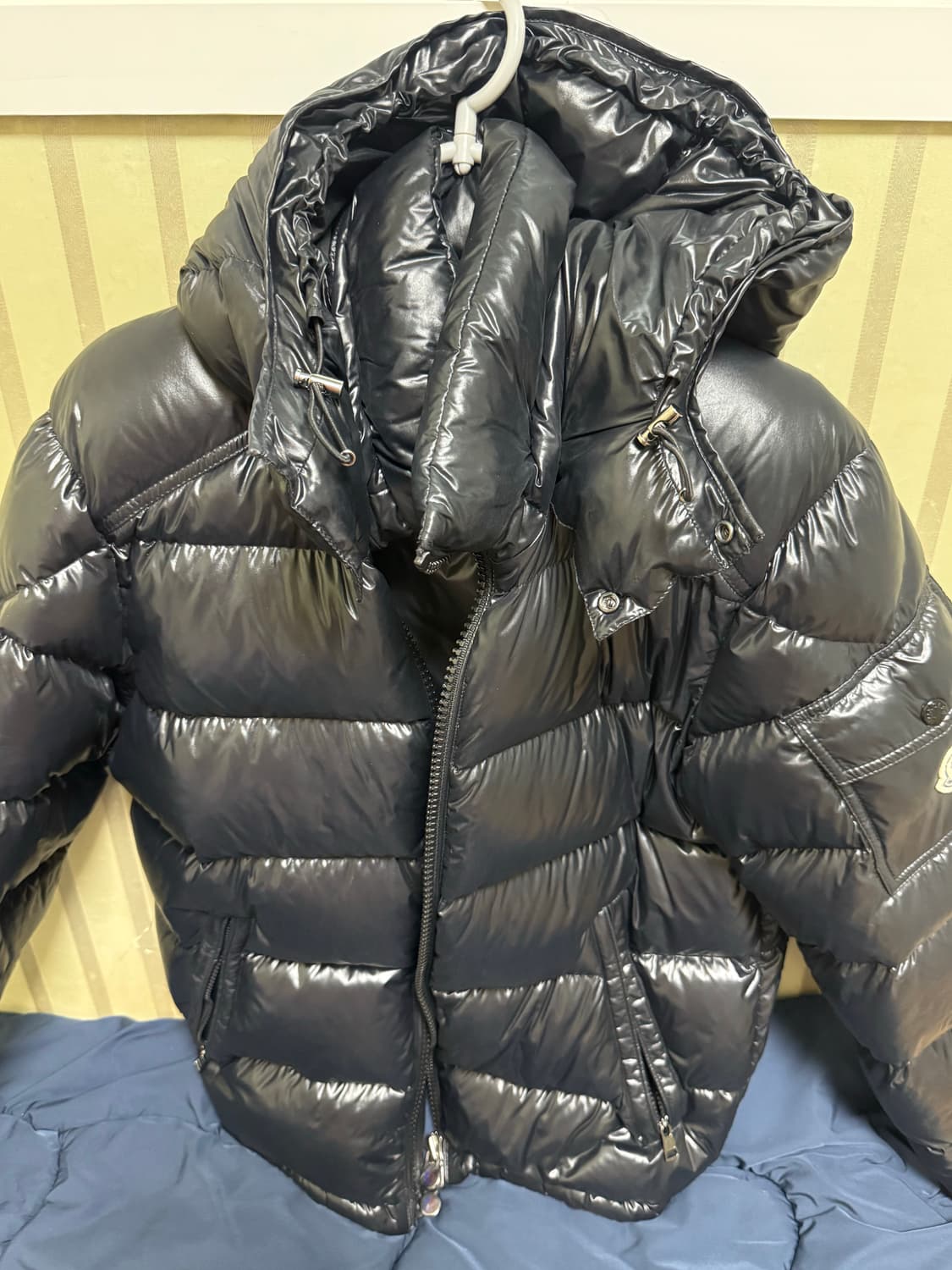 몽클레어 24년 마야 3사이즈 판매합니다. 상품이미지6