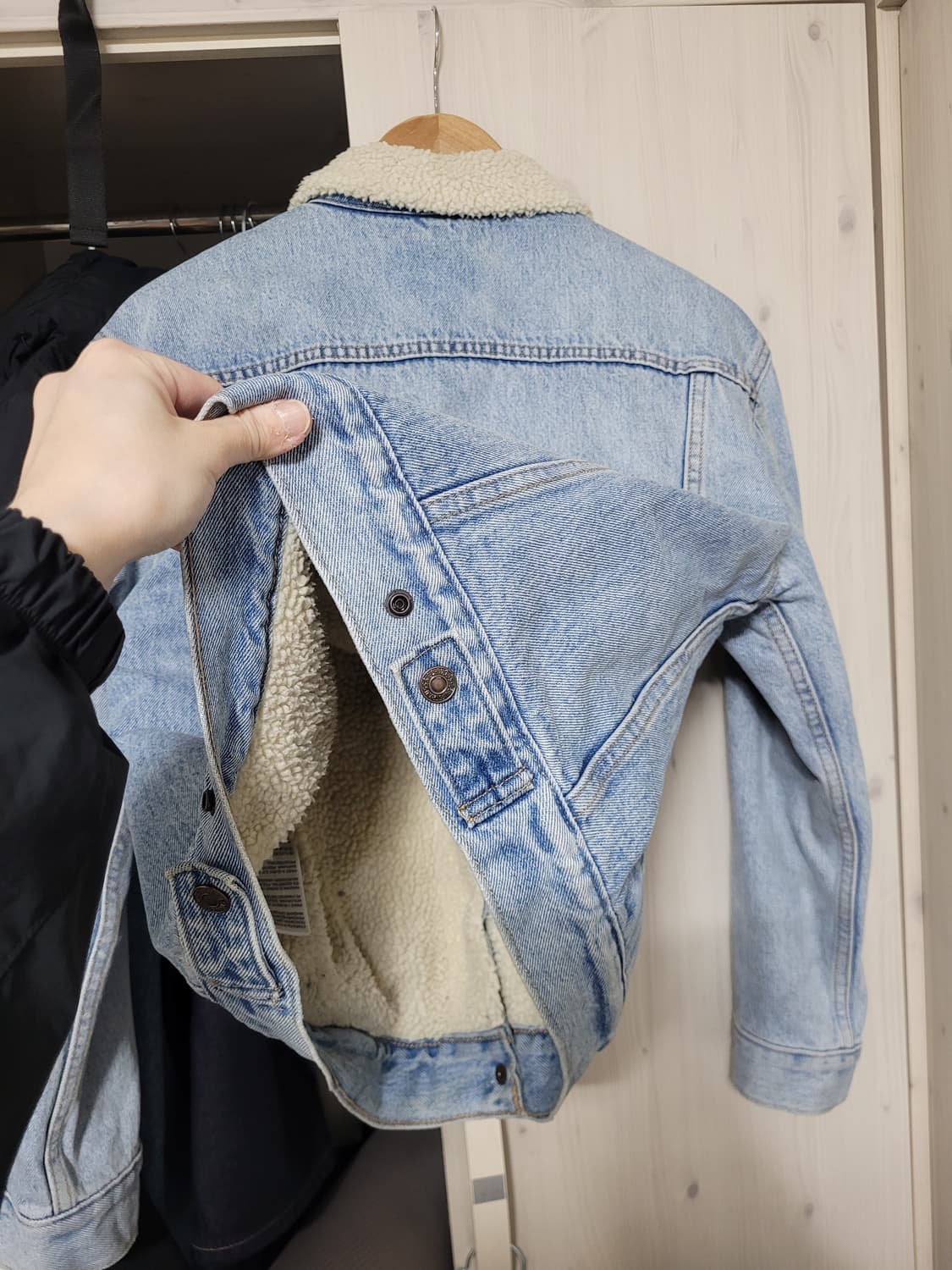 리바이스 프리미엄 양털 쉐르파 청자켓 M 상품이미지9