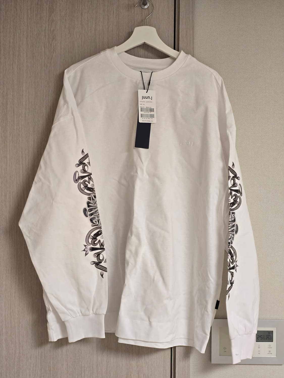 준지 25fw 아카이브 롱슬리브 M 새제품 상품이미지1