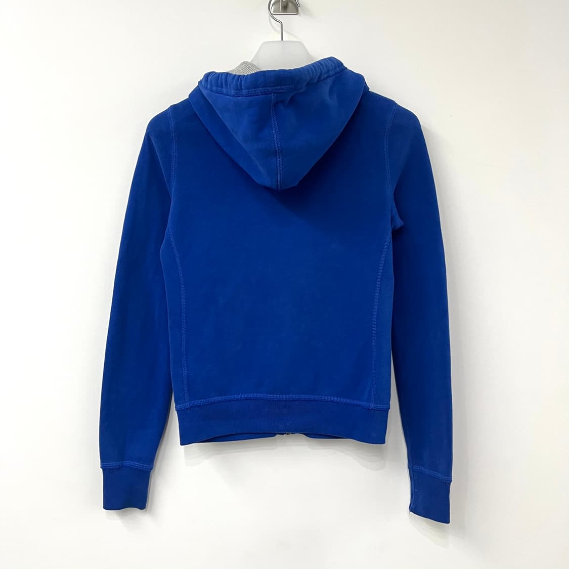 아베크롬비 딱붙핏 자수로고 블루 후드집업 상품이미지3