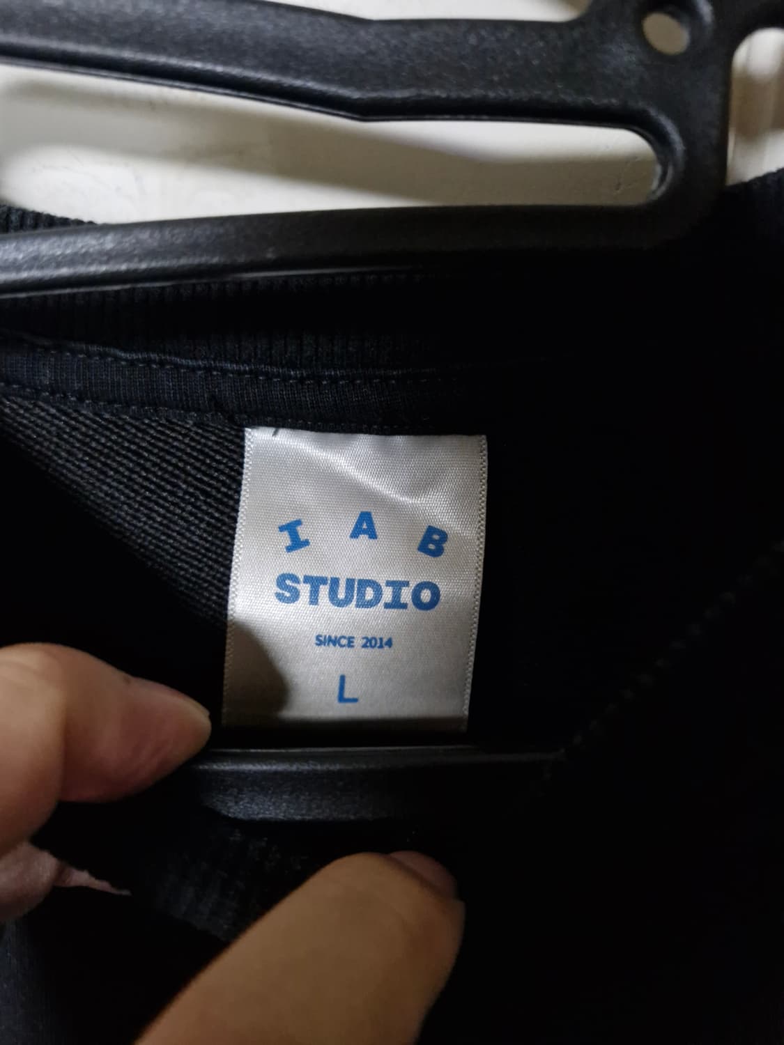 아이앱스튜디오 기모 맨투맨 100 상품이미지3