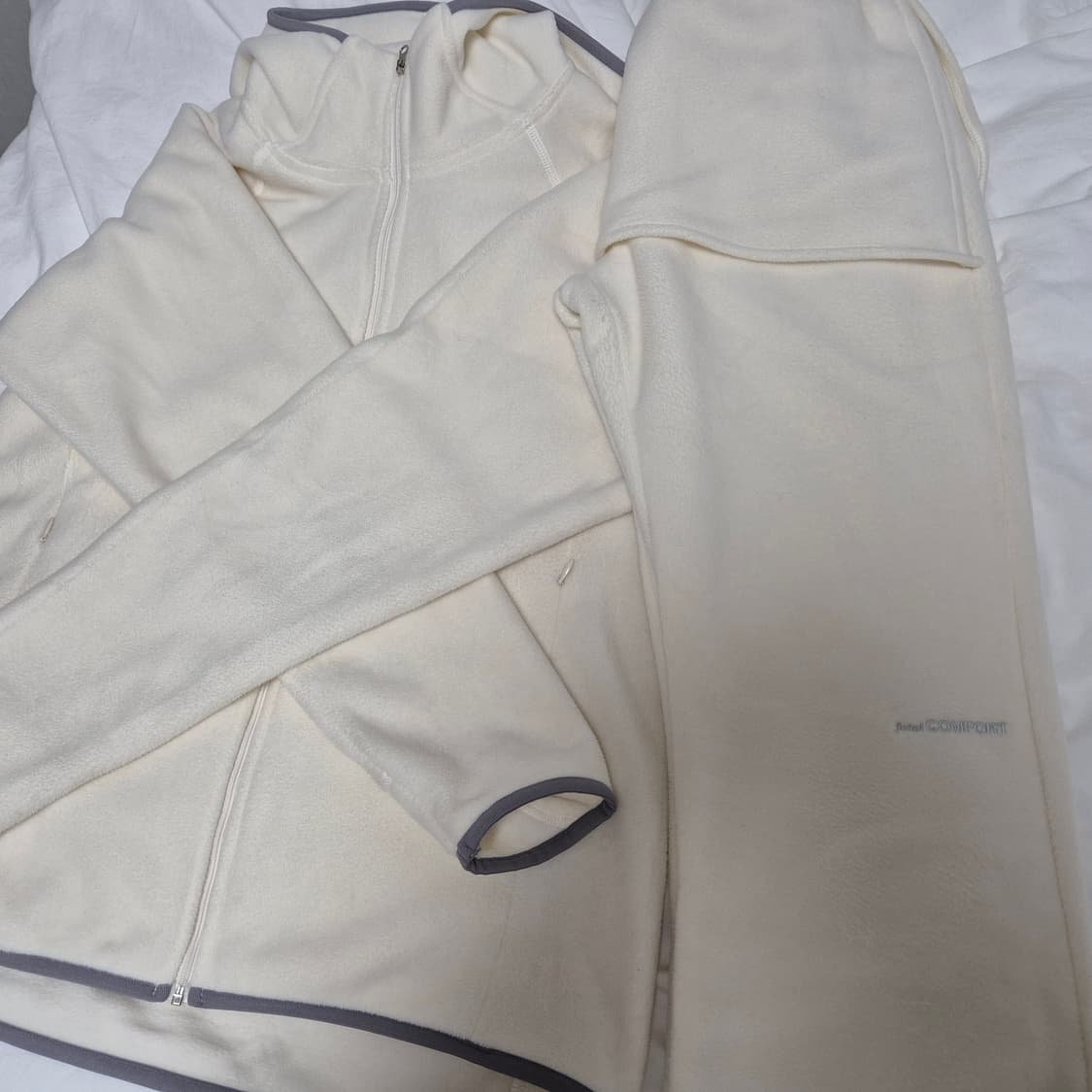 지초이 24-006 아이보리 셋업 상품이미지3