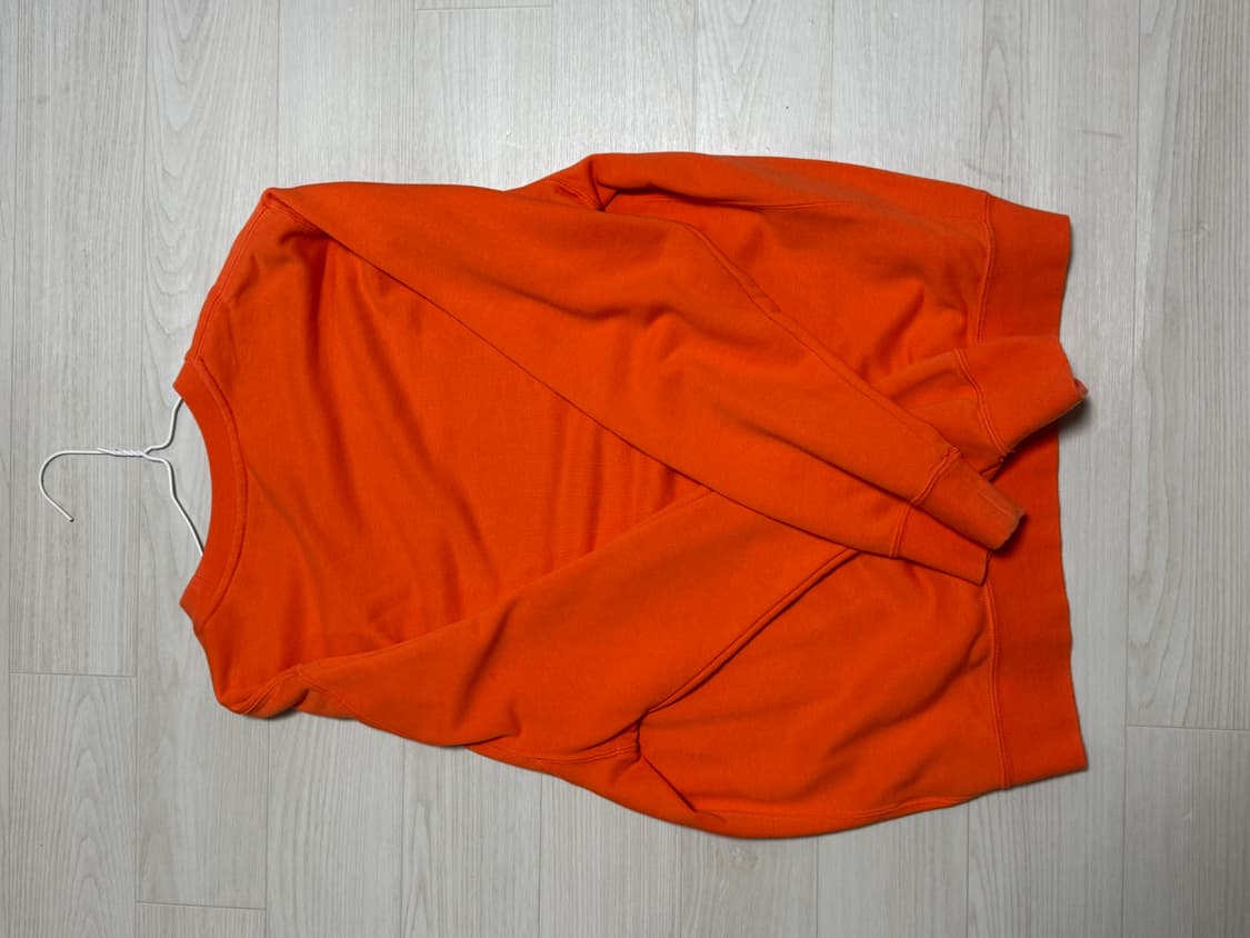 나이키 맨투맨 상품이미지2