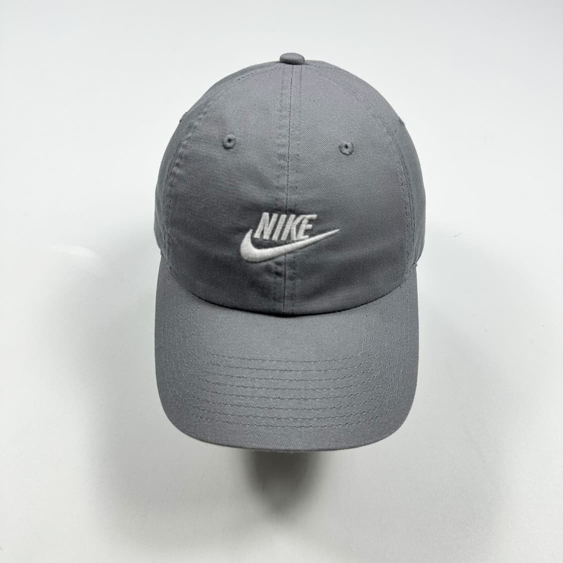 나이키 퓨추라 헤리티지 다크 그레이 볼캡 모자 상품이미지2
