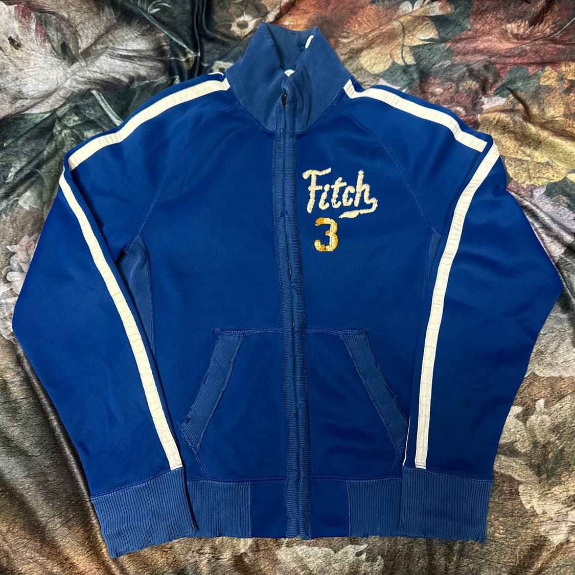 아베크롬비 타이트핏 화이트 사이드라인 블루트랙탑져지 M 상품이미지1