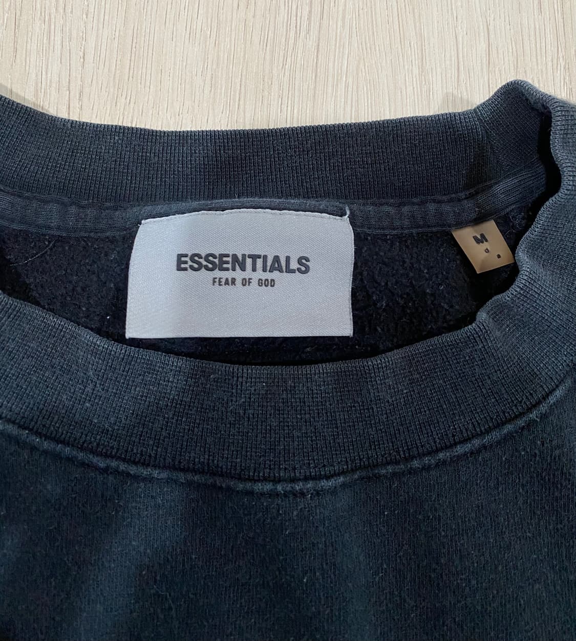 에센셜 Fear of God 블랙 맨투맨 티셔츠 (M) 상품이미지5