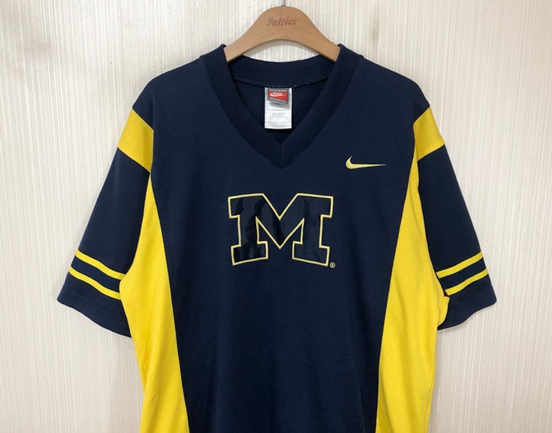  나이키 90's 미시건대학교 울버린스 빈티지져지 M(해외) 상품이미지2