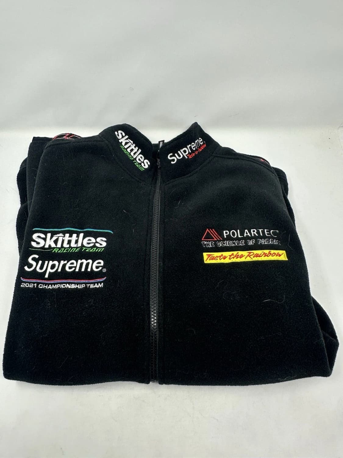 슈프림 x 스키틀즈 폴라텍 자켓 블랙 상품이미지2