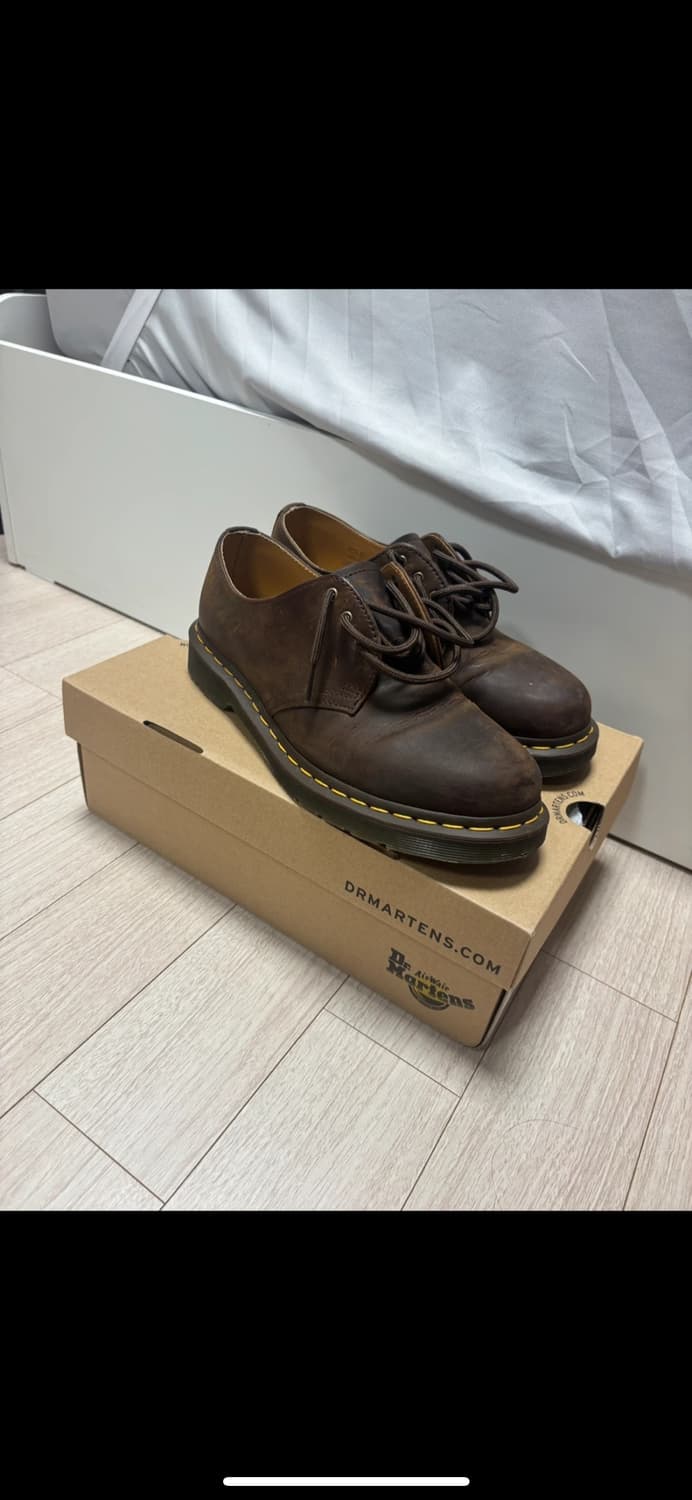 닥터마틴 1461 크레이지홀스 브라운 260 uk7 상품이미지1