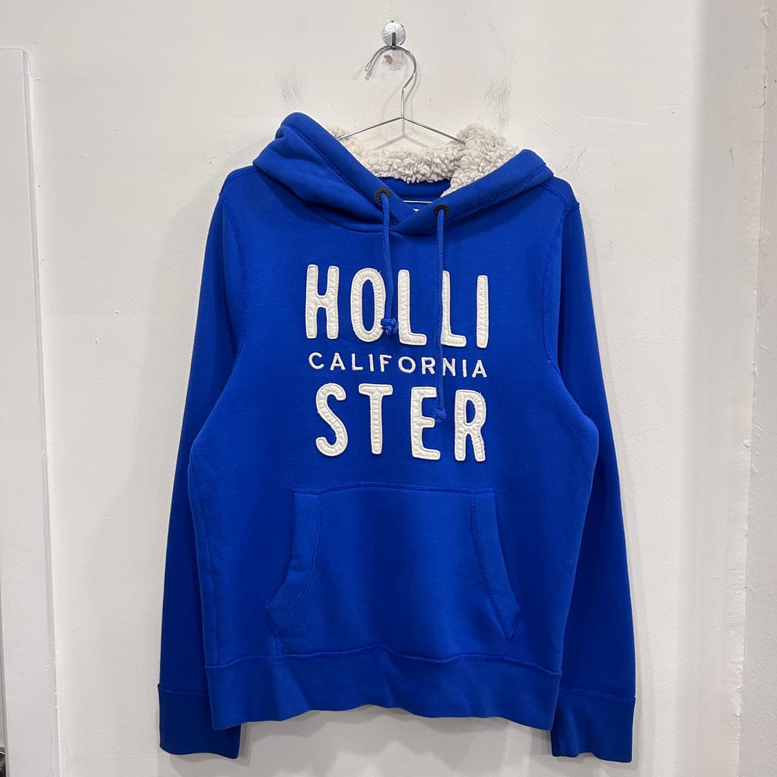 홀리스터 캘리포니아 와펜로고 후드티 상품이미지2